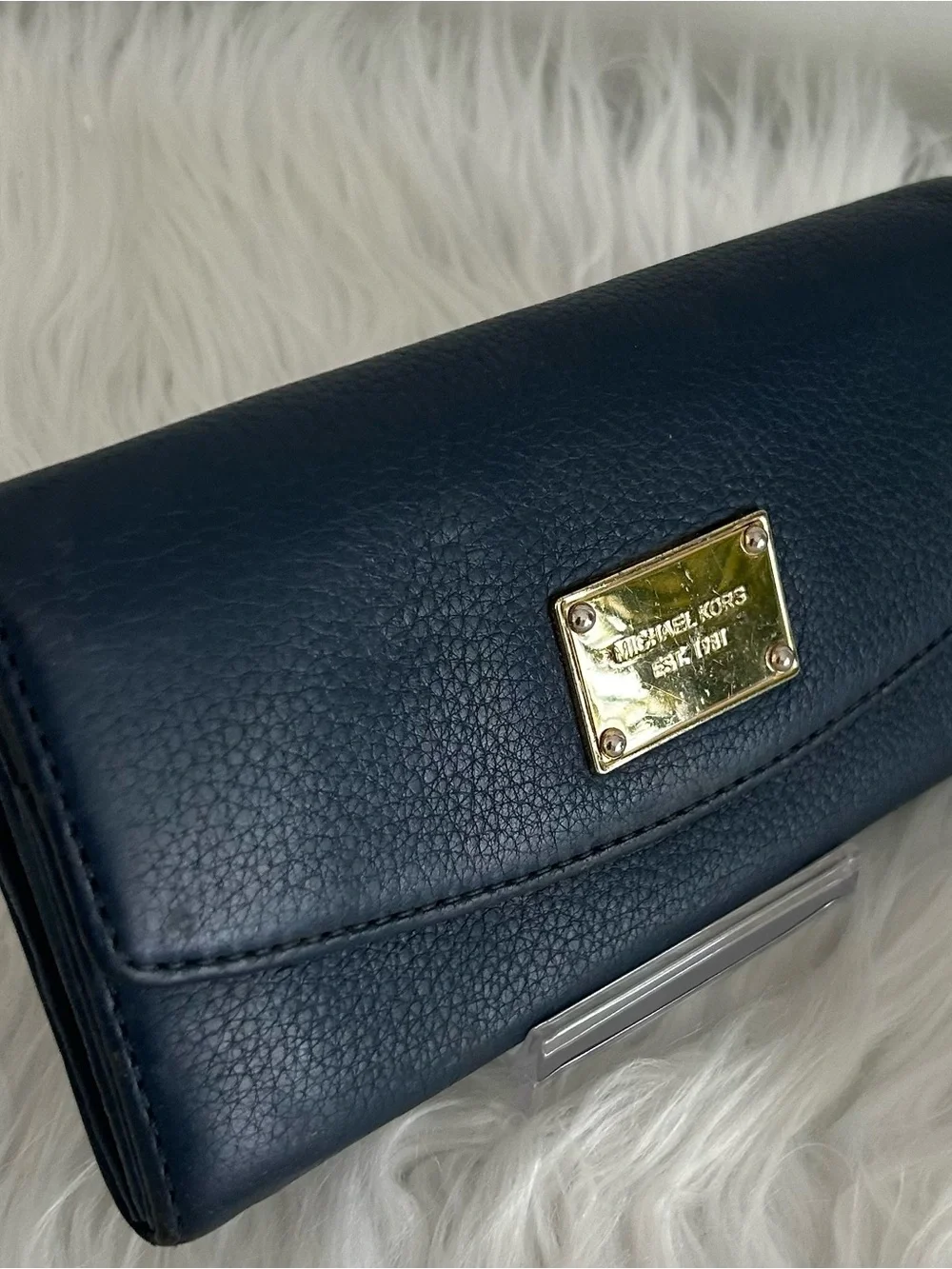 Michael Kors Navy Pebbled Leather Continental Wallet Zip Around Clutch Gold Logo